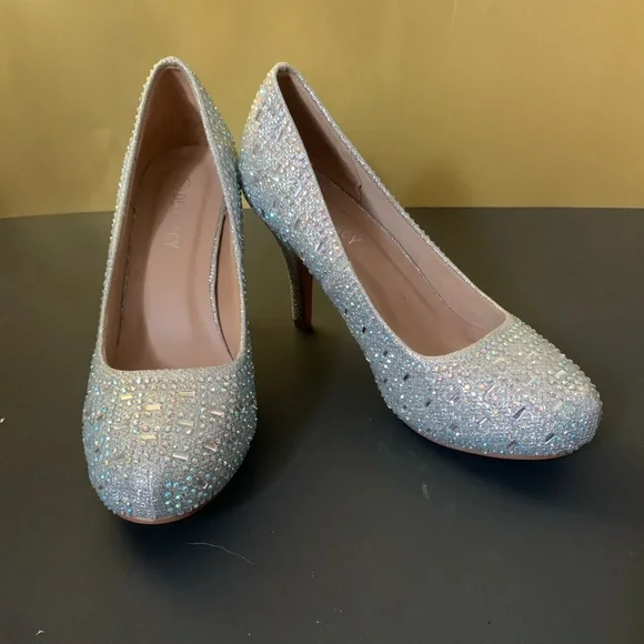 Silver Sparkle Cinderella heels - Picture 4 of 4